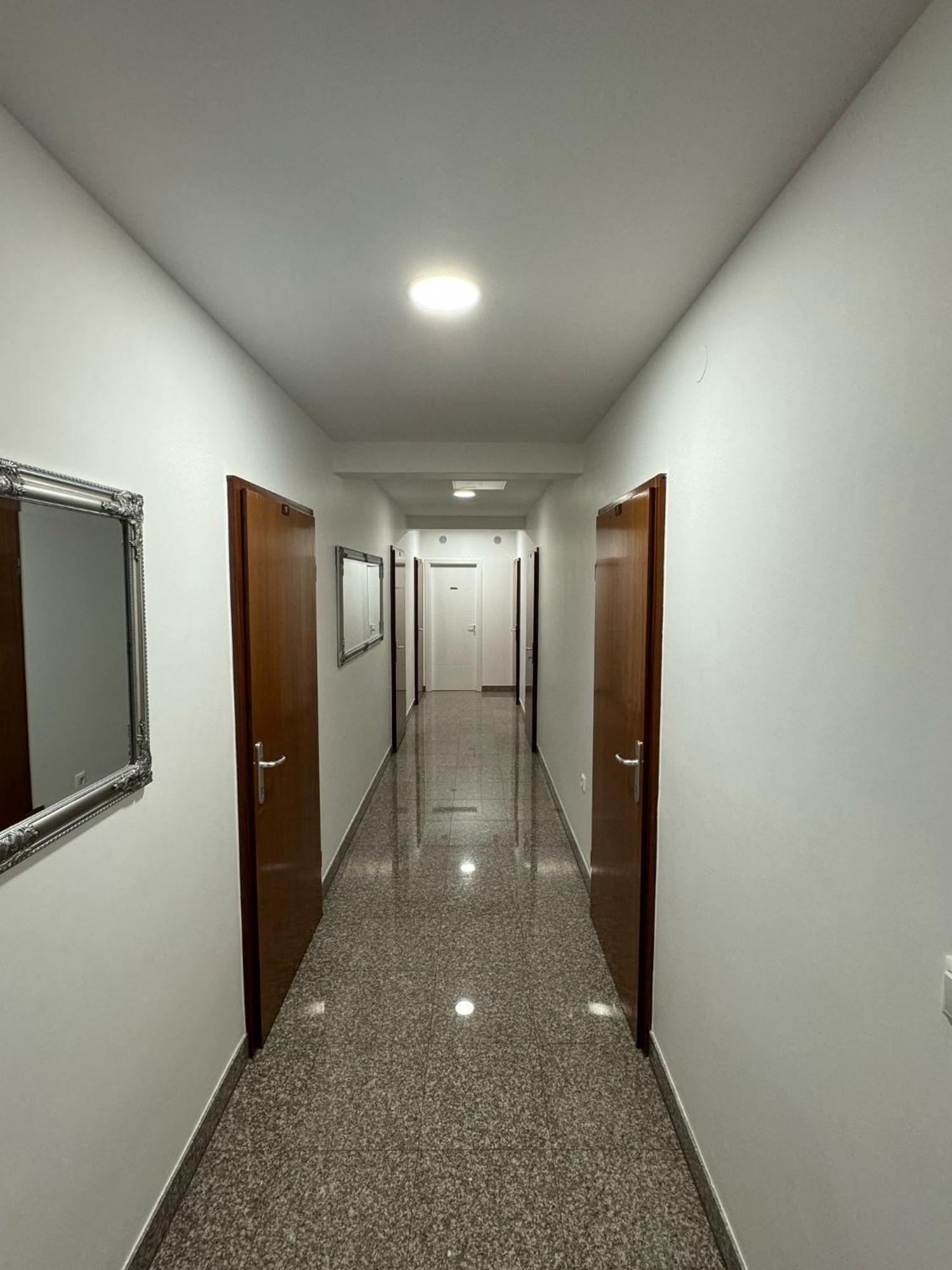 Villa Simovic Apartments Baška Voda Exterior foto
