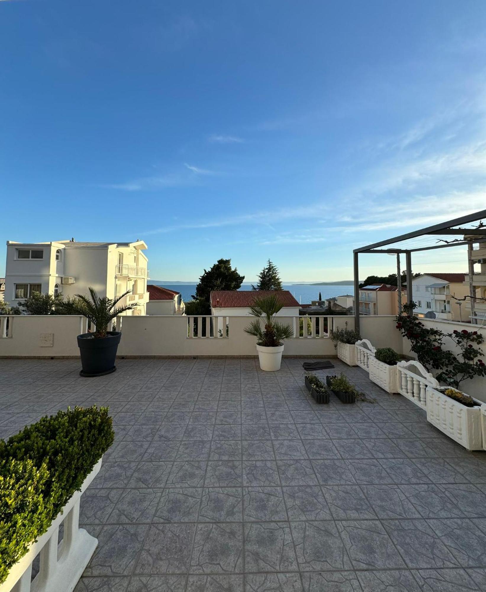Villa Simovic Apartments Baška Voda Exterior foto