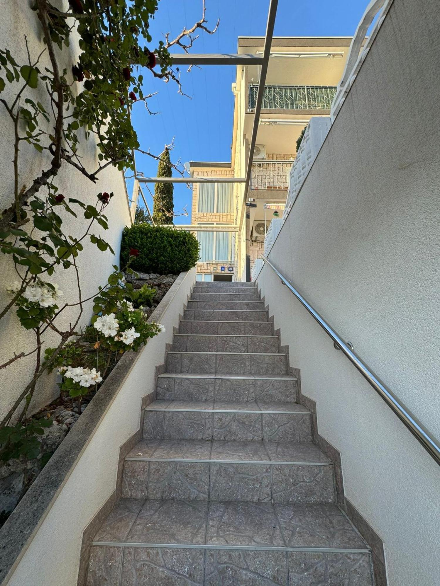 Villa Simovic Apartments Baška Voda Exterior foto