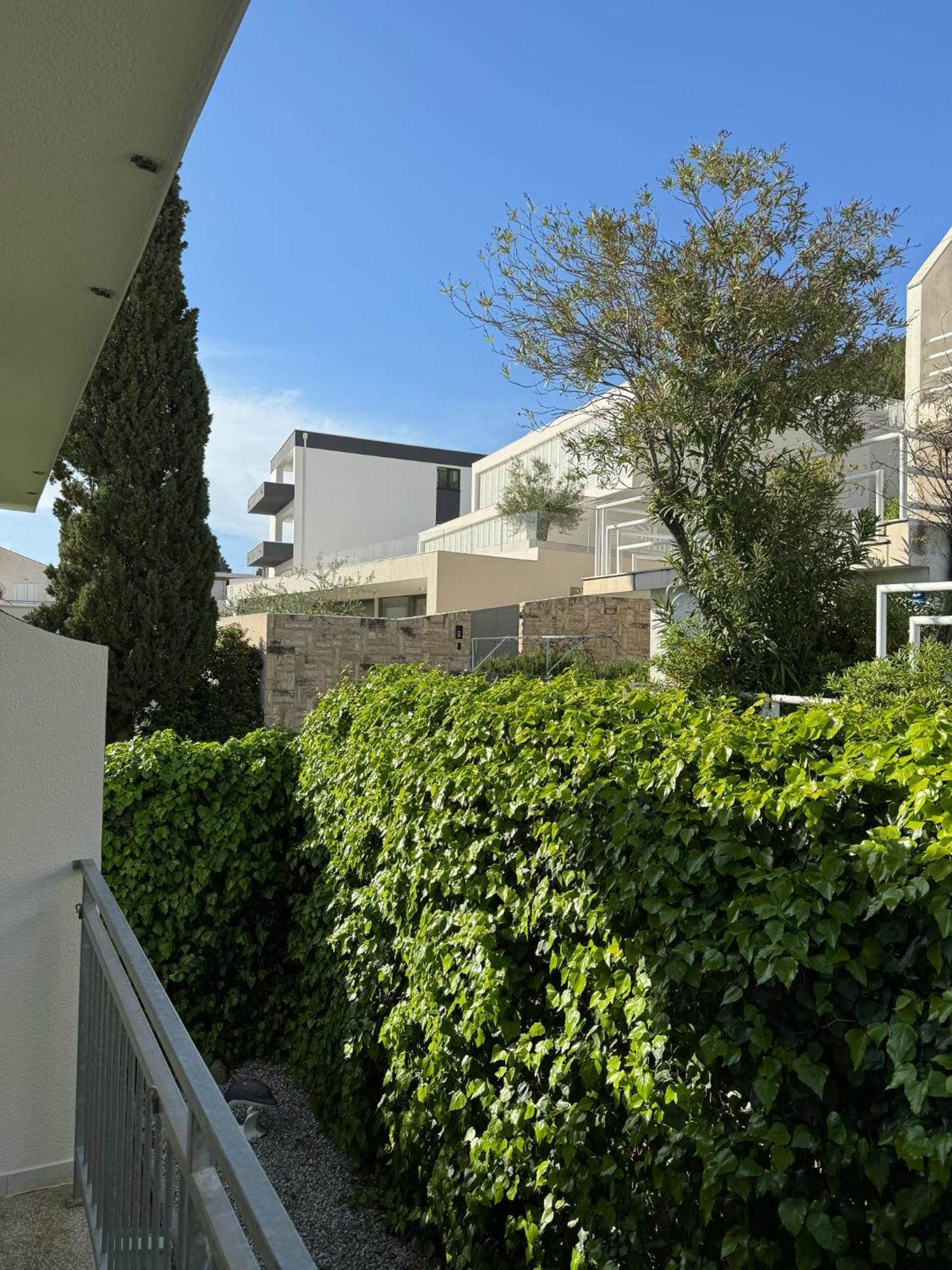 Villa Simovic Apartments Baška Voda Exterior foto